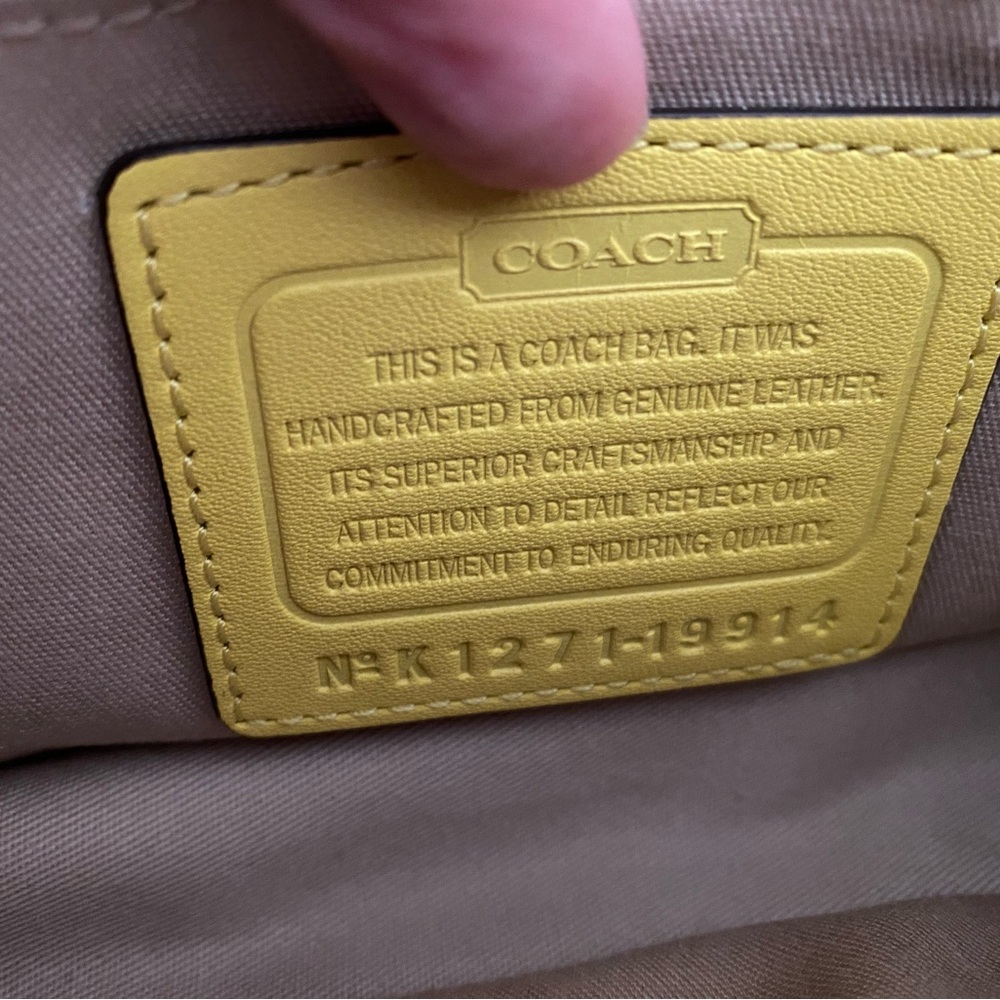Coach - Picture 2 of 6